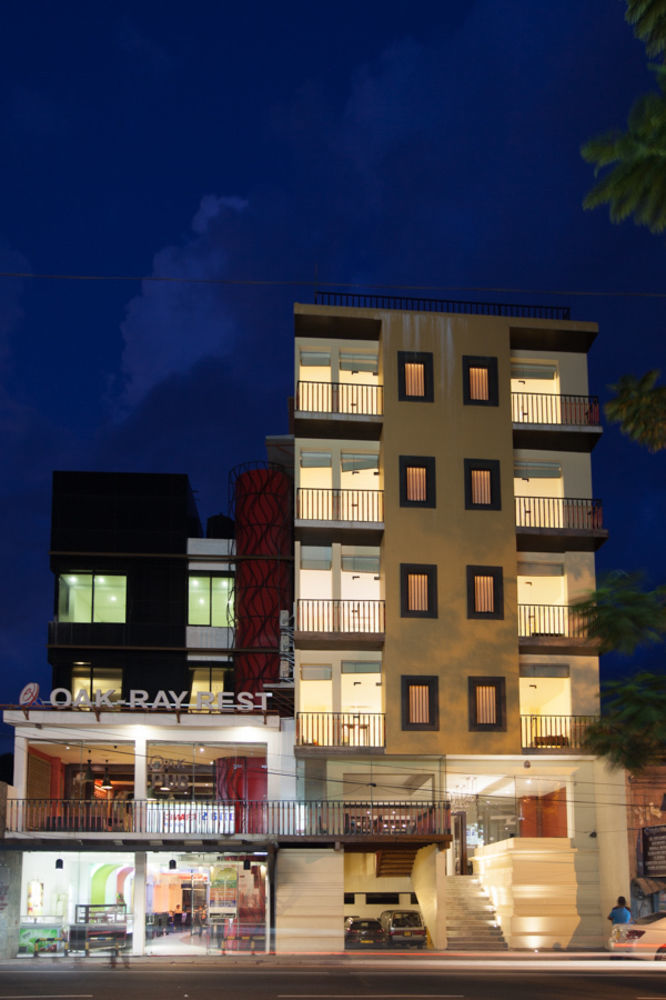 Oak Ray City Hotel Канди Екстериор снимка