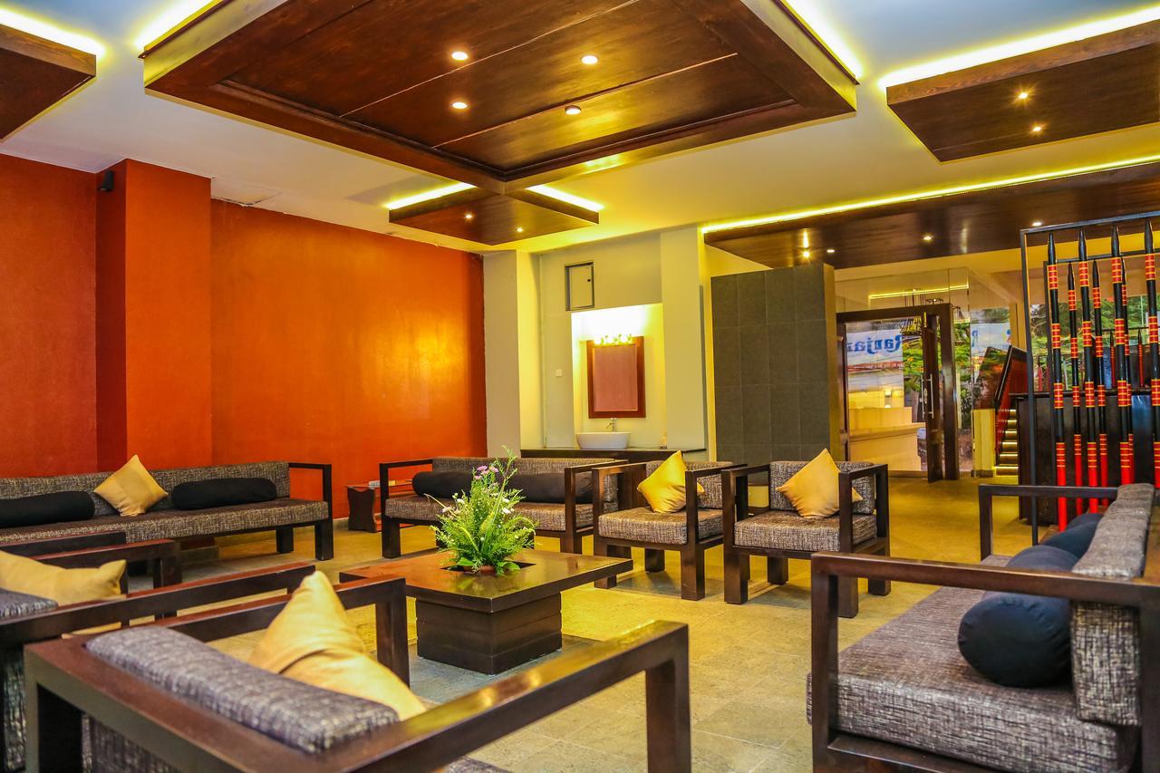 Oak Ray City Hotel Канди Екстериор снимка
